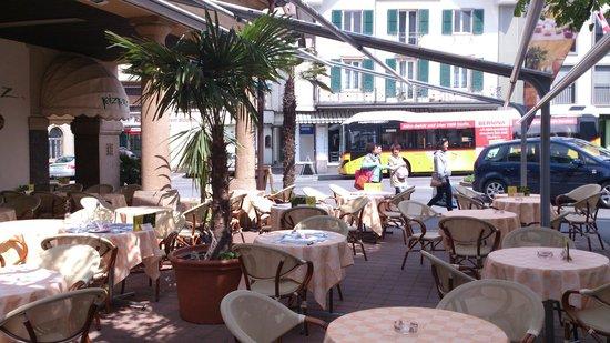 Pizpaz Restaurant
