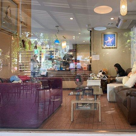 Ratchadumnern Coffee