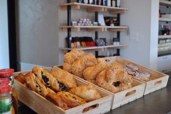 Oneira Glyka pithari