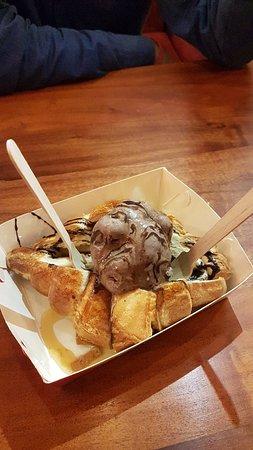 Toniq Dry Bar and Kitchen