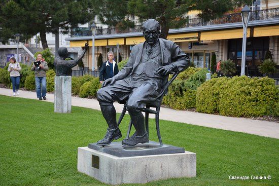 Denkmal für Vladimir Nabokov