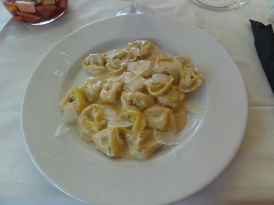 Toni's Restaurant