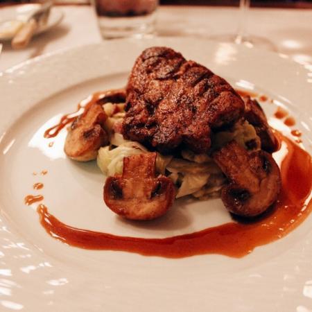 Bistro Volnay