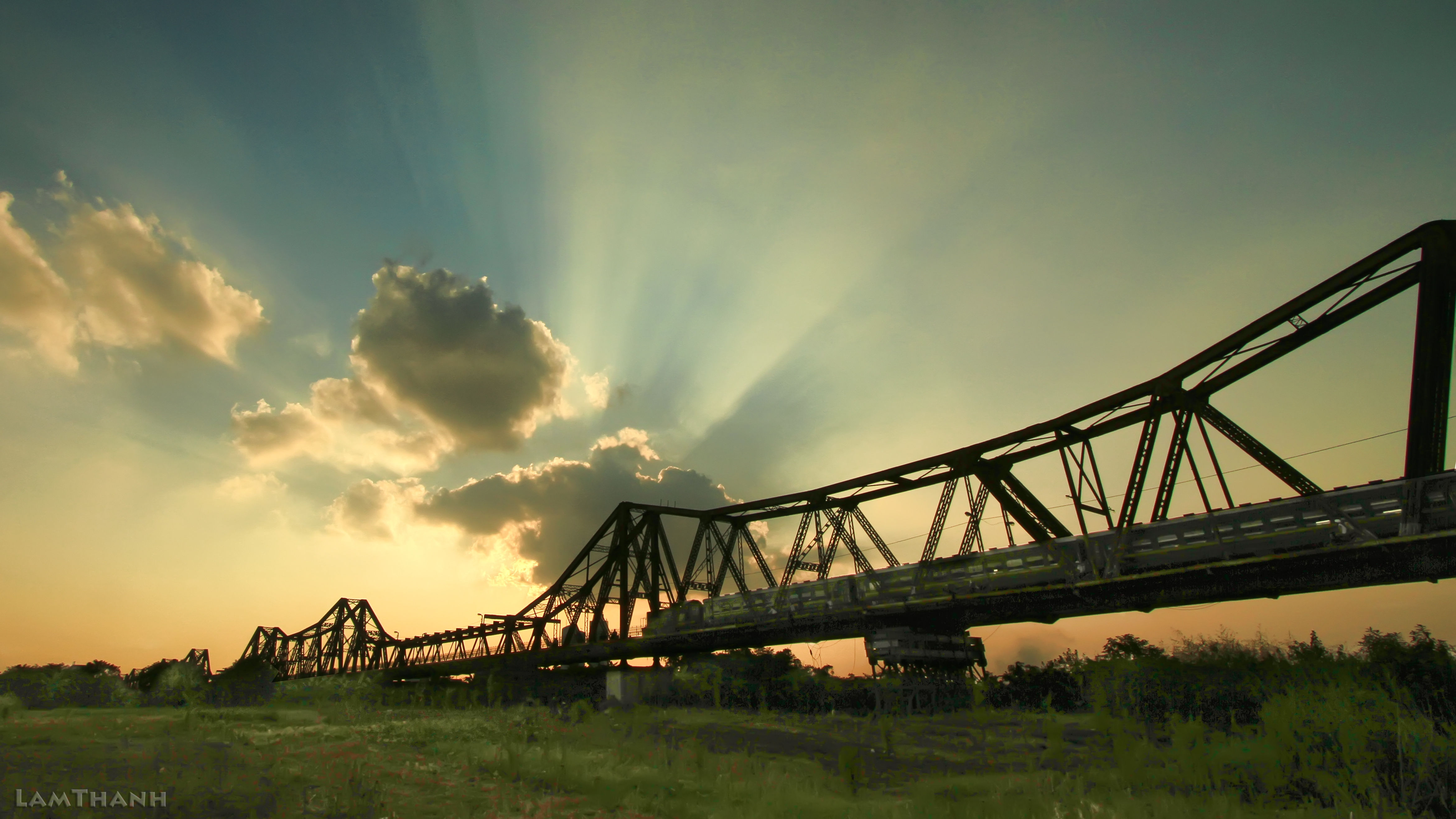 Long-Bien-Brücke