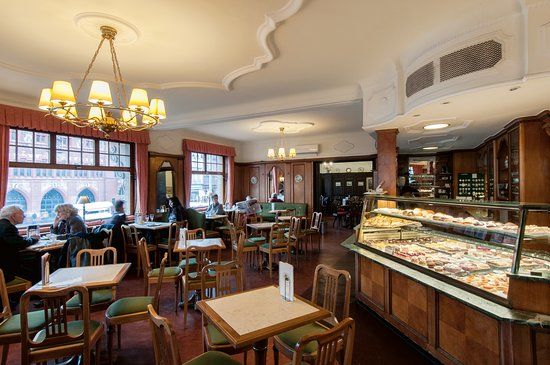 Schiesser Confiserie Tea Room zum Rathaus -seit 1870-