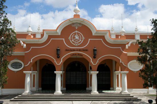 Nationalmuseum für Archäologie und Ethnologie