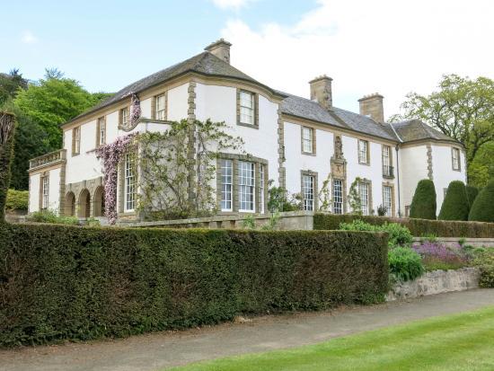 Hill of Tarvit Mansionhouse and Garden