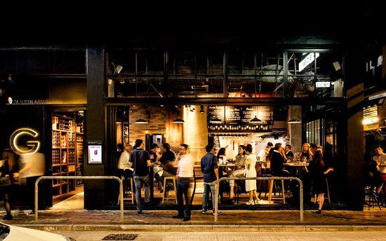 Scarlett Café & Wine Bar